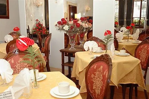 בית הארחה Sant'agostin 3*