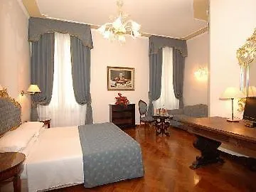 Sant'agostin 4* Benátky